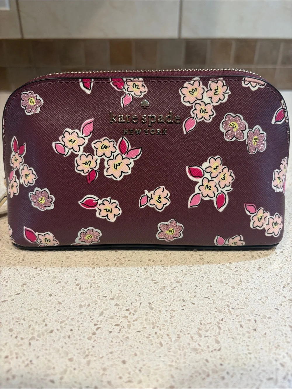 kate spade NWOT  Burgundy Floral Saffiano Leather Cosmetic Case